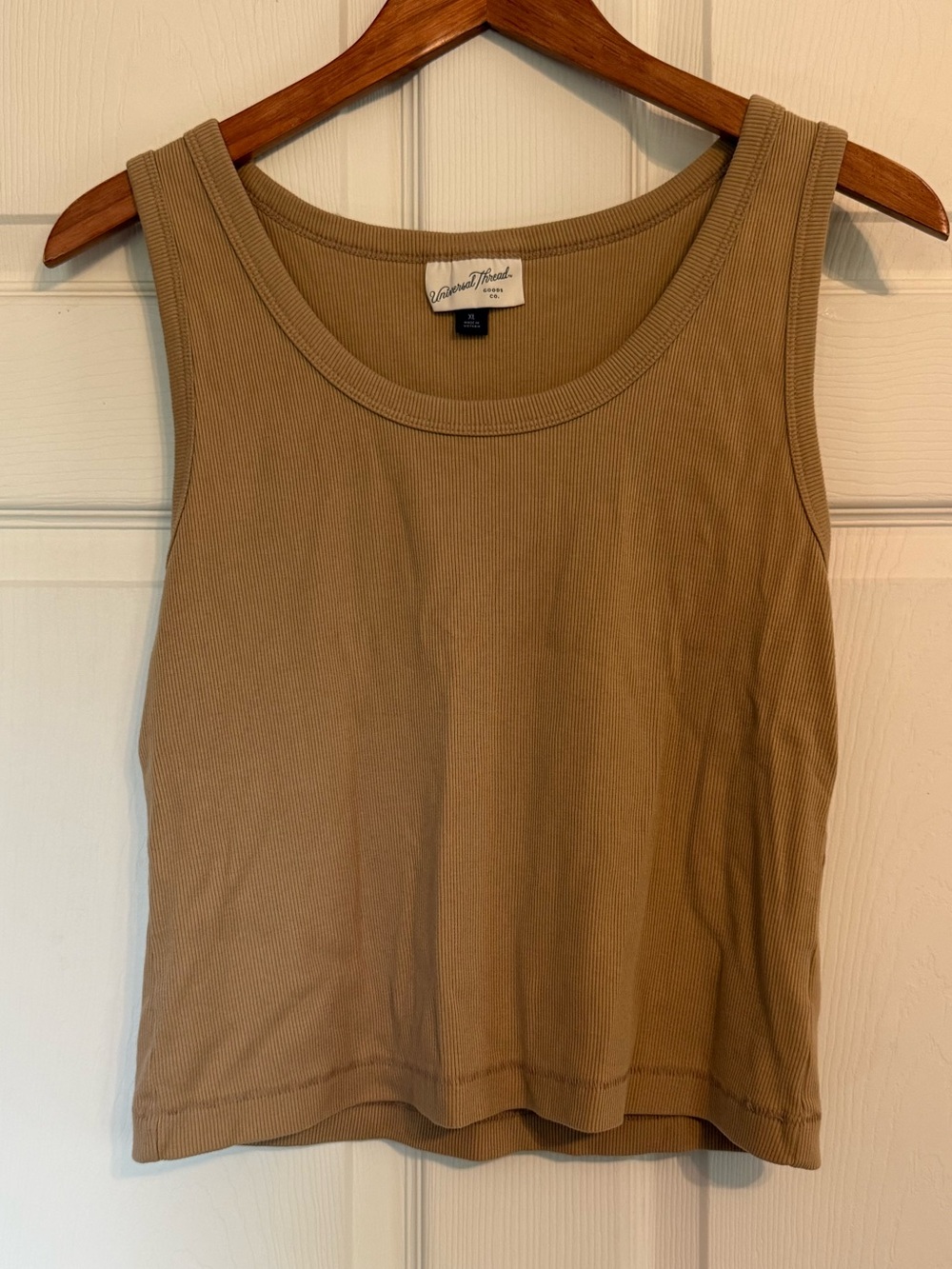 Universal Thread Women's Tan Tank Top